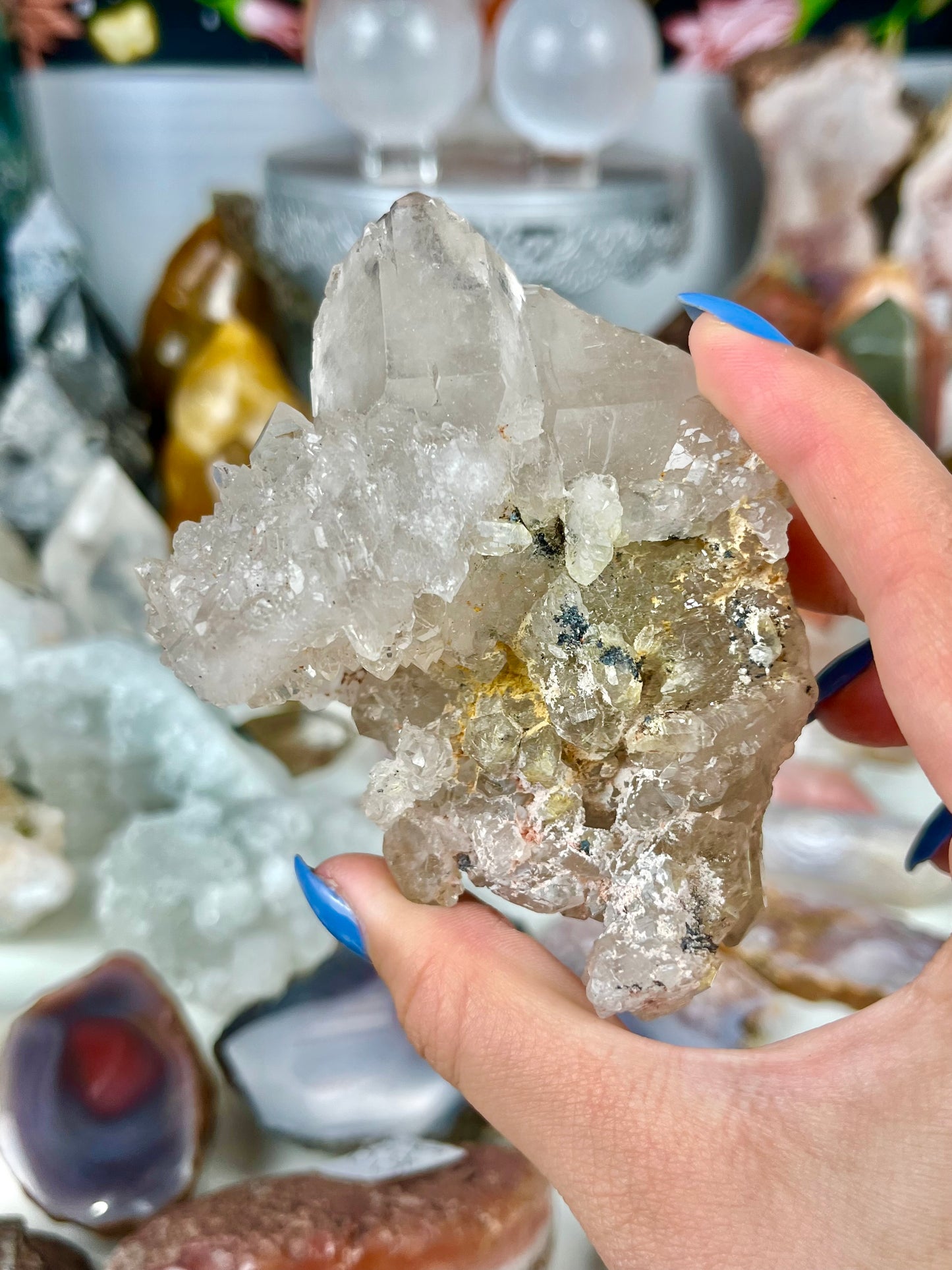 Exposed Golden Rutile in Quartz Cluster